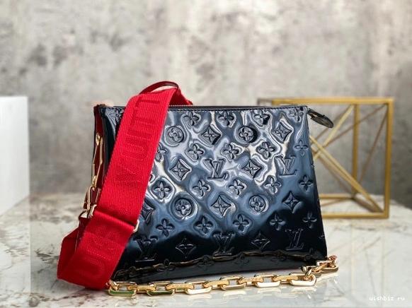 WIS PM COUSSIN LOUIS VUITTON 0806
